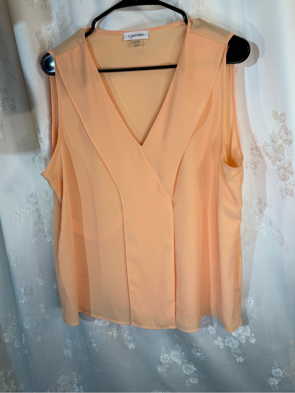Calvin Klein Peach V-Neck Sleeveless Blouse